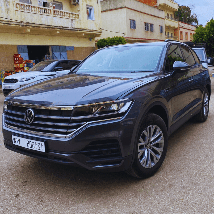 Hire car Volkswagen Touareg Tangier